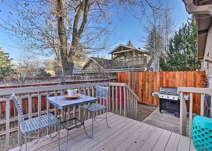 Cozy W/ Patio - Near Dtwn! Apartament Flagstaff